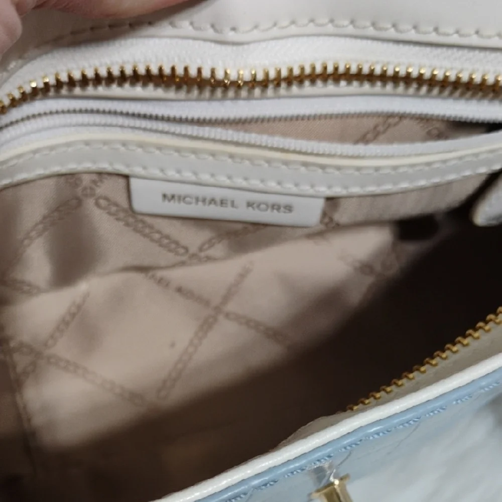 Michael Kors Croc-Embossed Blue & White Shoulder Bag - Picture 11 of 16